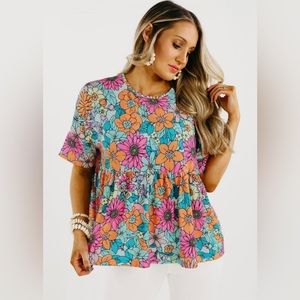 Plus Size Floral Print Short Sleeve Flowy Top